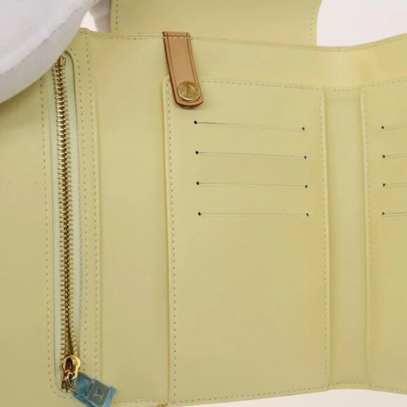 LOUIS VUITTON Monogram Vernis Walker Shoulder Wallet Gris M91031 LV Auth 123724 - Picture 10 of 14